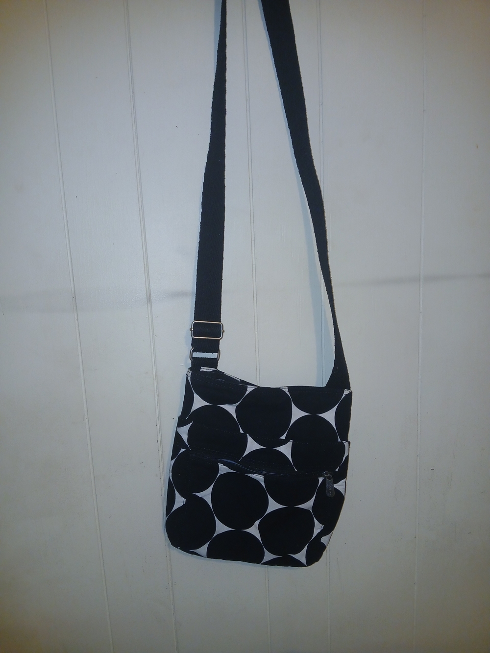 Thirty One Black & White  Crossbody Bag - Women